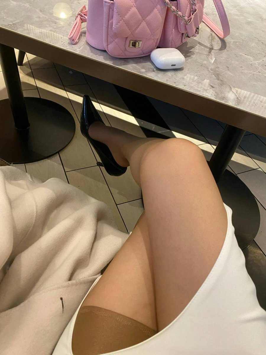 许一个正装男士 https://t.co/Qi2BO3IMT5