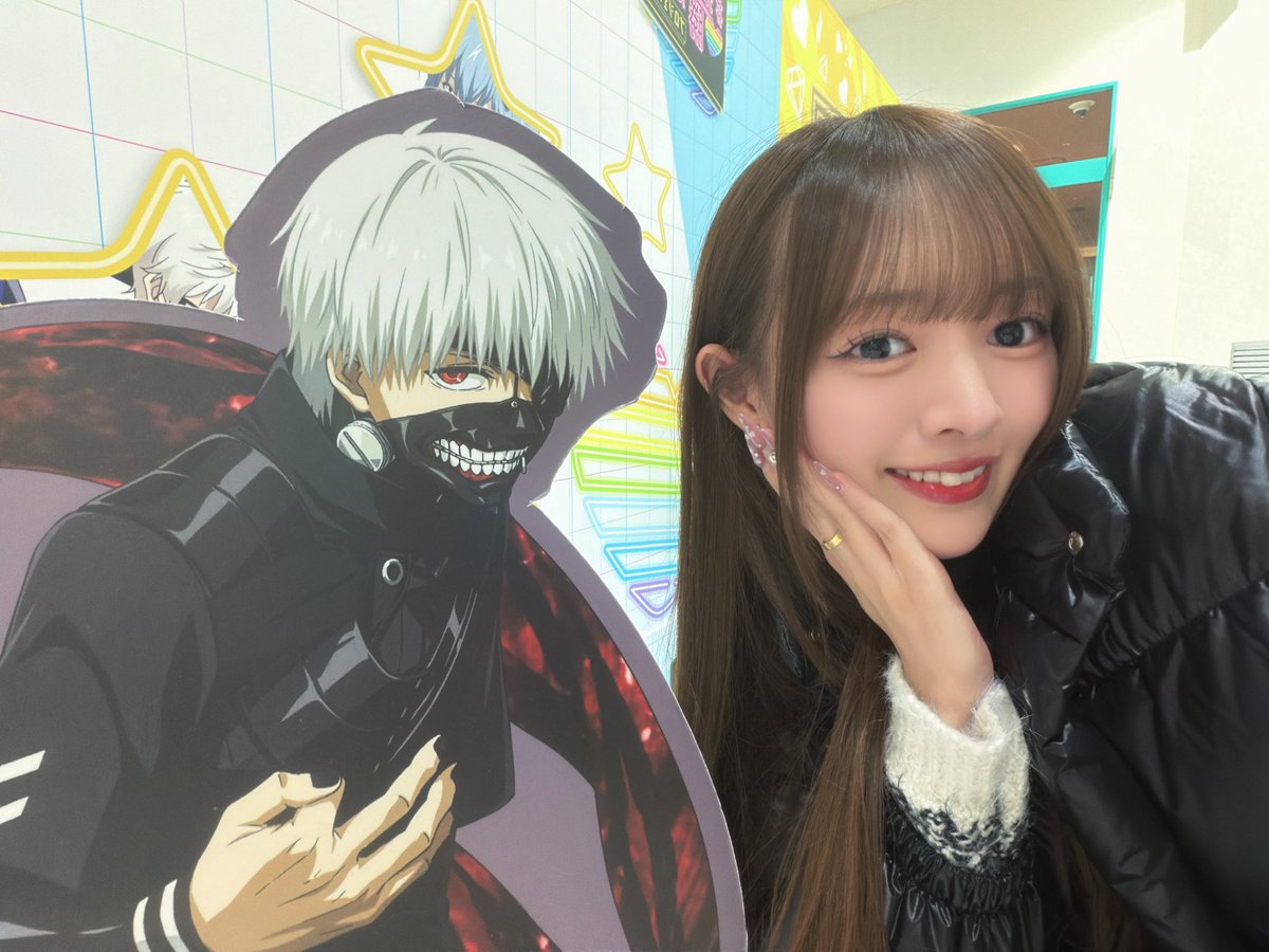 renatanigishi's tweet image. 本日は新！ガーデン四季の森店さん
ありがとうございました🐝🍯

化物語の実践動画お楽しみに！！！
推しの金木くんと写真撮ってきたよ🤍

次は1/28(水)に収録でお邪魔します！！！

#PR #新ガーデン四季の森