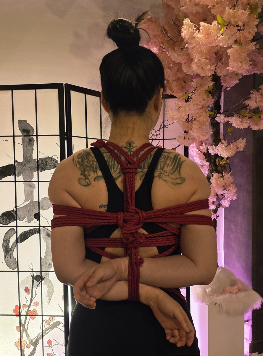 Cross TK shibari

shibari n photo <a href="/thinkso_play/">thinkso_03.14 하지메키노코 내한 공연</a>
model @minky0107
place <a href="/sanseilounge/">산세이 라운지_본디지사진,클래스,체험,대관, sm bar / 평일입장 Dm/홍대역</a>

#shibari #bondage #newTK