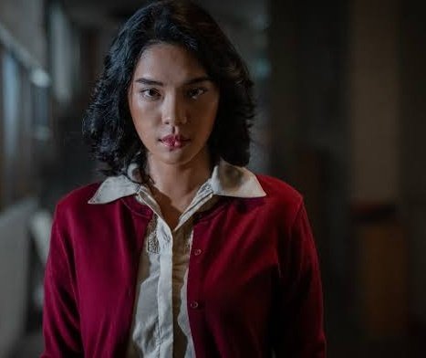 RedPopCornnnn's tweet image. 🔥เธรดรวม 13ข้อคล้ายคลึงระหว่างสองจอมขมังเวทย์ผู้งดงาม พนอ บุญสุข &amp;amp;​ วานด้า แม็กซิมอฟ🌹

เมื่อสตรีเพศยึดโยงกับคำว่า "เวทย์มนตร์" มาหลายพันปี จึงไม่แปลกที่ภาพยนตร์จะมีตัวละครหญิงเป็นจ้าวคุณไสย วันนี้เลยเขียนเธรด 'แม่หมอไทย'​ กับ 'แม่มดเทศ'​ ผู้เป็น iconic แห่งวงการหนังมาให้อ่าน