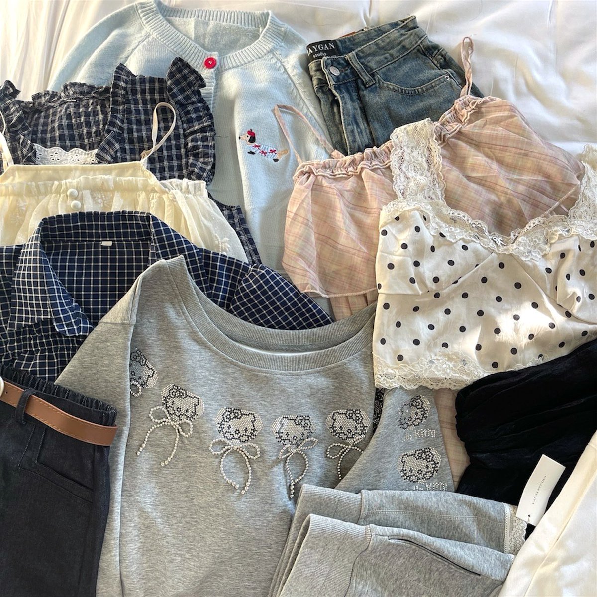 d3cemberaun's tweet image. ૮ • ﻌ - ა Hi Hi 🍀💭
ลงของพรุ่งนี้ (19/01) 21.00 น.

╸♡̶ส่งต่อเสื้อผ้า งานIG กระโปรง กางเกง

  ✮ shipping 1-3ตัว 40.- 3ตัวขึ้นไป 45.-

รีทวิต + ปัก + ฟอล ลด5.-  🍥🍪

#ส่งต่อ #ส่งต่อเสื้อผ้ามือสอง #เสื้อผ้ามือสอง #ส่งต่อเสื้อผ้า #ส่งต่อกระเป๋า #กระเป๋ามือสอง