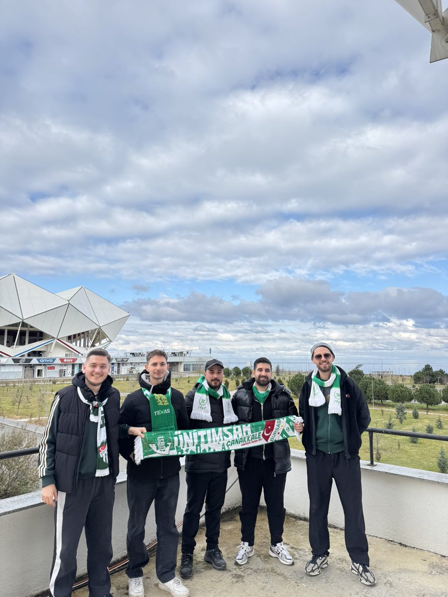 unitimsah17's tweet image. Haykırıyoruz adını dört yana!