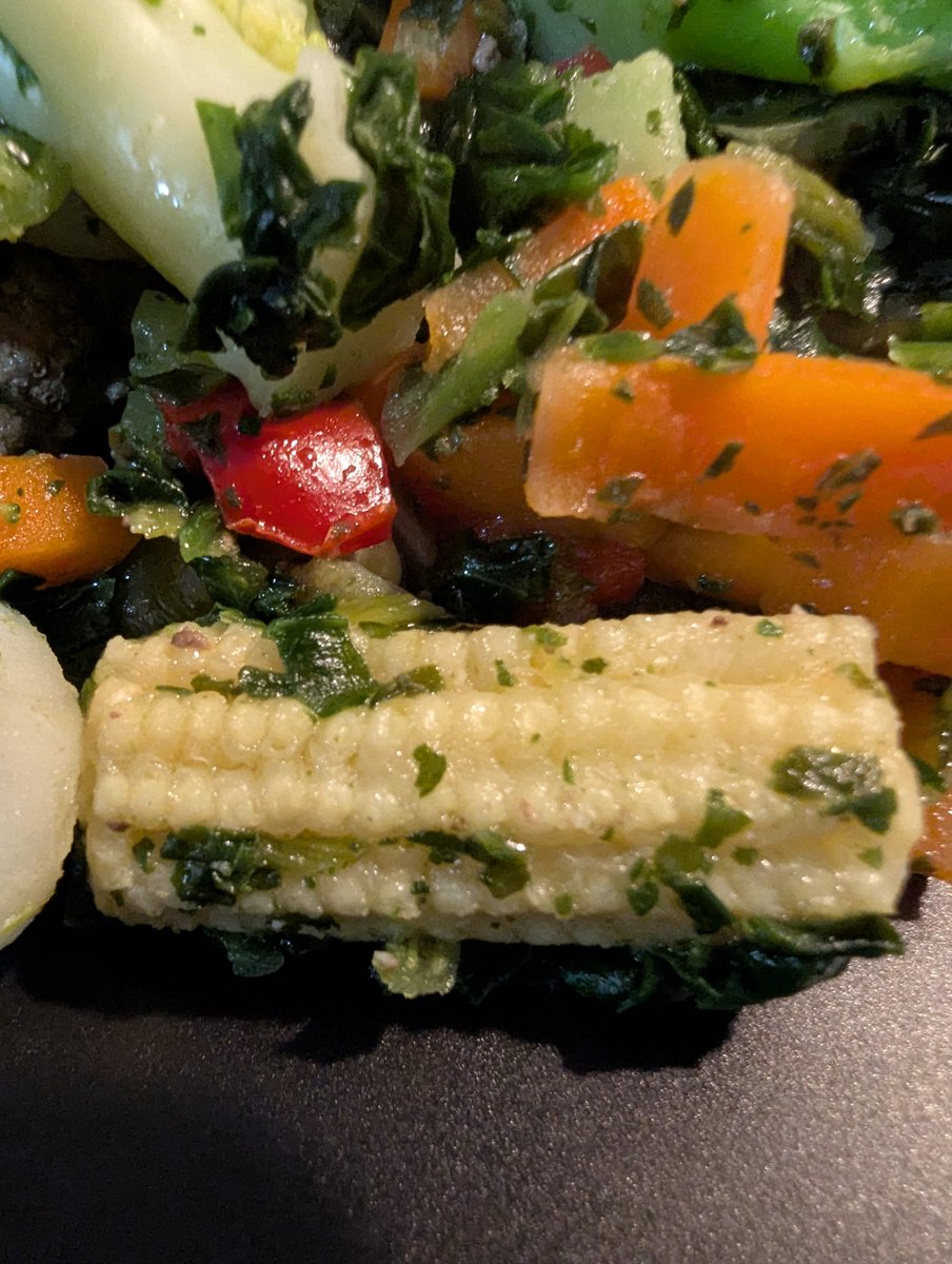 snirfette's tweet photo. Also the little corns. 
Why are they gatekeeping these tiny magic items https://t.co/gCMxo8hfT7