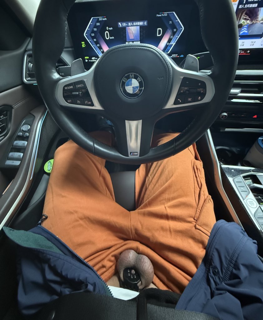 丢卡。 tweet media