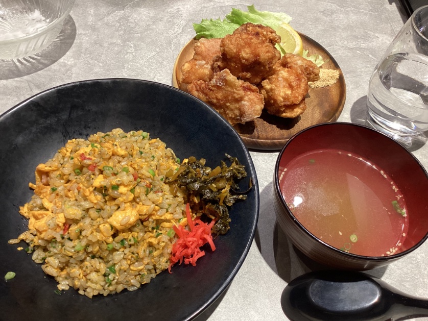 この時間に空いてる店がここしか無かったけど美味くて正解だった