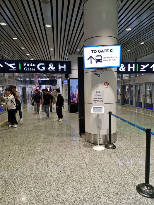 Everyday, KLIA is getting worse! 
Come on la <a href="/KLIA_my/">KL International Airport</a> <a href="/MY_Airports/">Malaysia Airports</a>