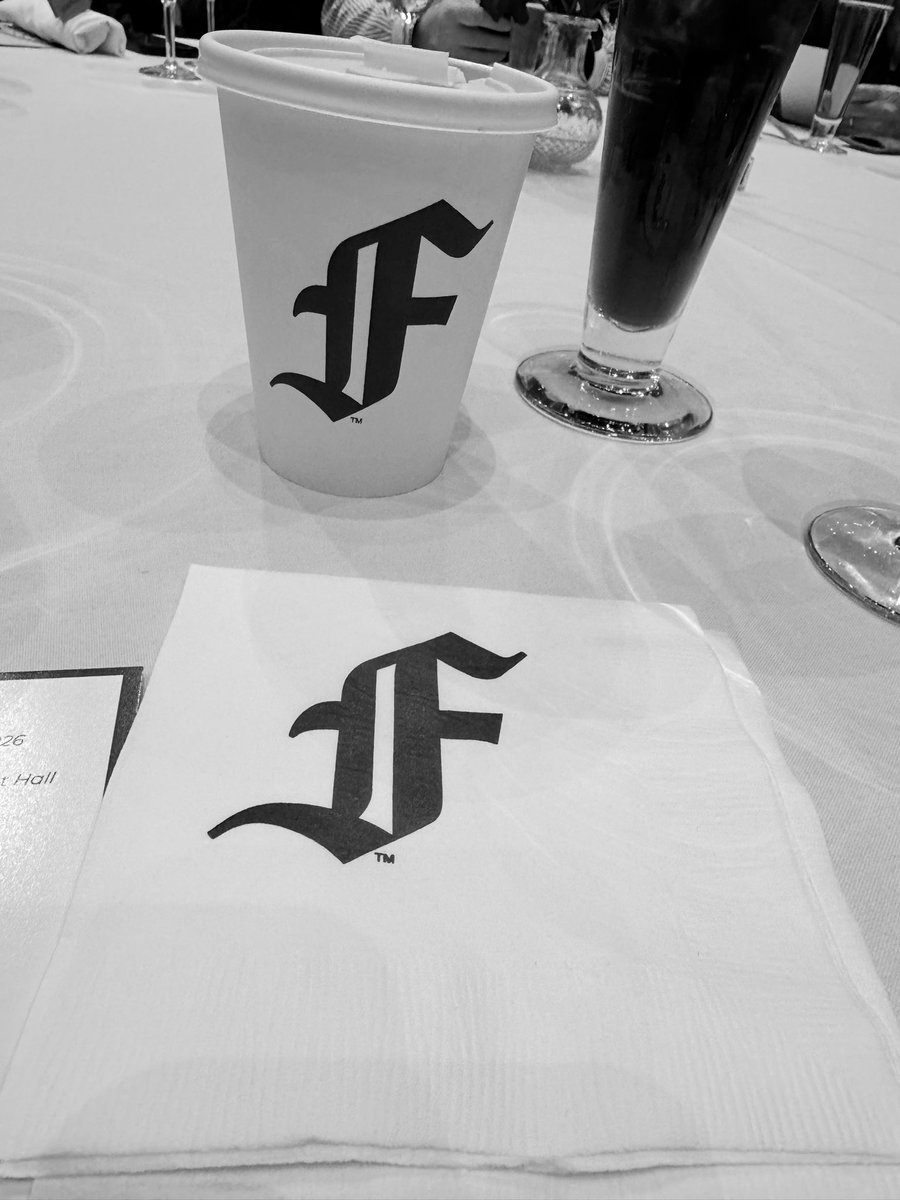 SVeeball's tweet photo. #firstpitchdinner @FordhamNYC  great night with a great group excited to see what 2026 and @FordhamBaseball has in store! https://t.co/YwNtk0iql1