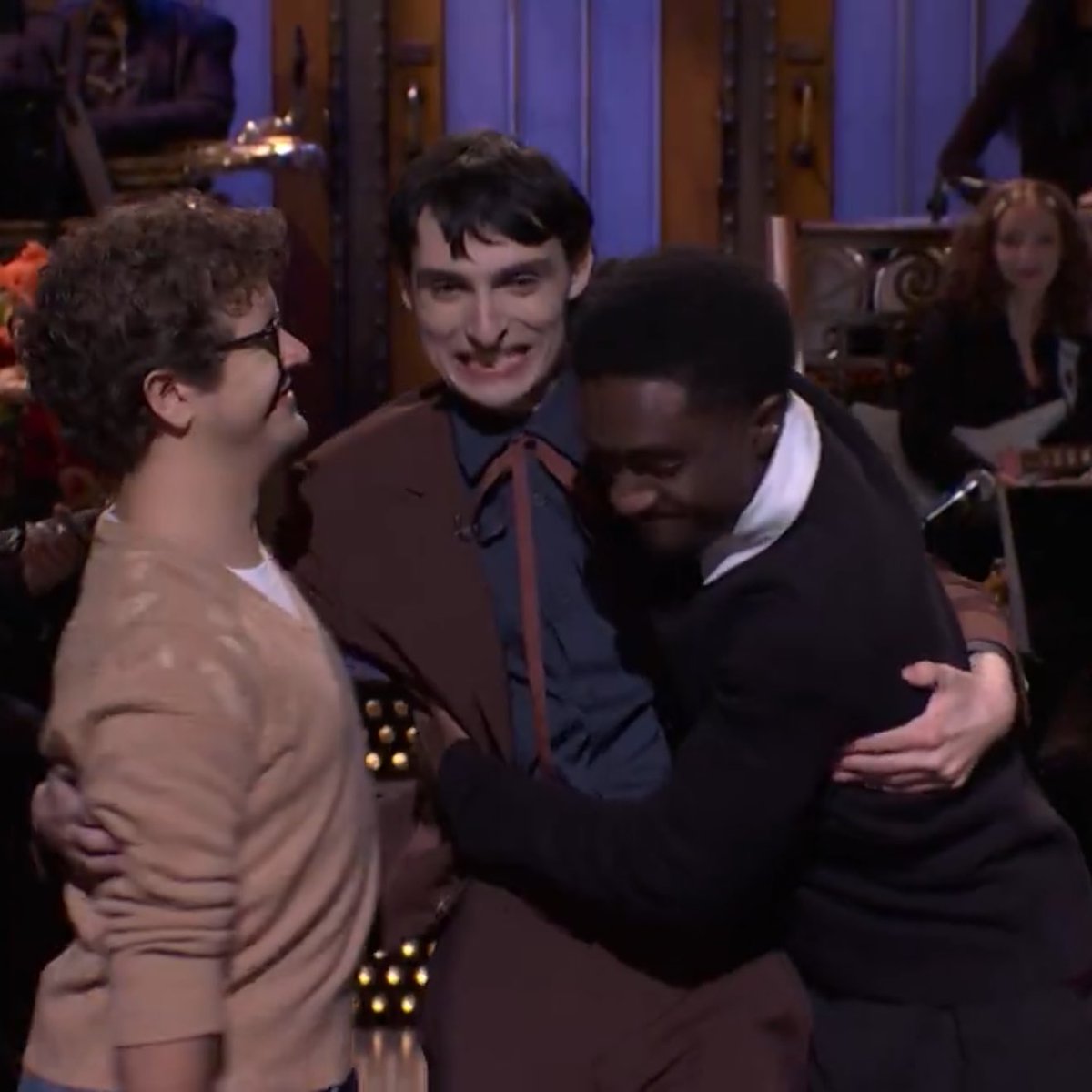 PopBase's tweet image. Caleb McLaughlin and Gaten Matarazzo make surprise appearance during Finn Wolfhard’s SNL monologue.