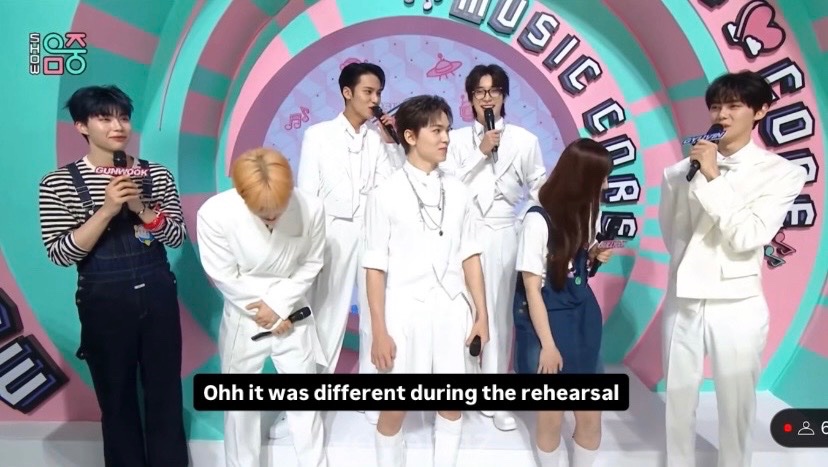 ixvi_dr's tweet image. "first day on the job then svt shows up &amp;amp; goes completely off script"