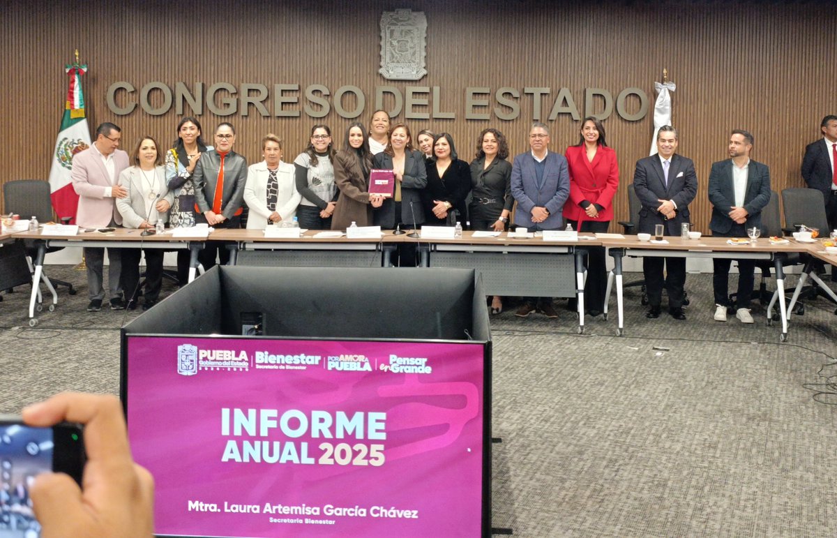 agustingc2012's tweet image. Presente en la Comparecencia de la maestra @artemisa_laura, titular de la Secretaría  @PueblaBienestar, ante el @CongresoPue en la Glosa del primer Informe del gobernador @armentapuebla_    
#PensarEnGrande 🫶