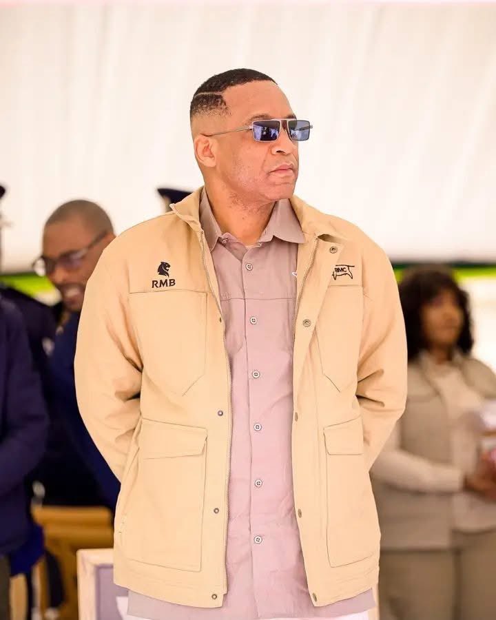 𝑻𝒉𝒆 𝑺𝒂𝒍𝒕 𝑶𝒇 𝑻𝒉𝒆 𝑬𝒂𝒓𝒕𝒉 tweet media