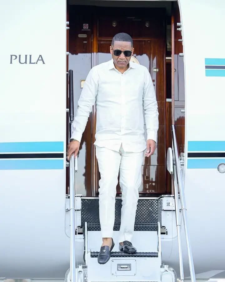 It never rains but pours for Africans. Remember when this man came in power, Botswana's president Duma Gideon Boko

All those promises of delivering to the citizens, about how different he will be from the old leaders who have been associated with self aggrandizement at the