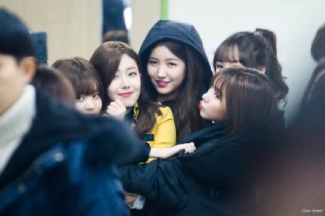 ynnhstn's tweet photo. 엄초딩이랑 눈마주침 https://t.co/jlvCKze309