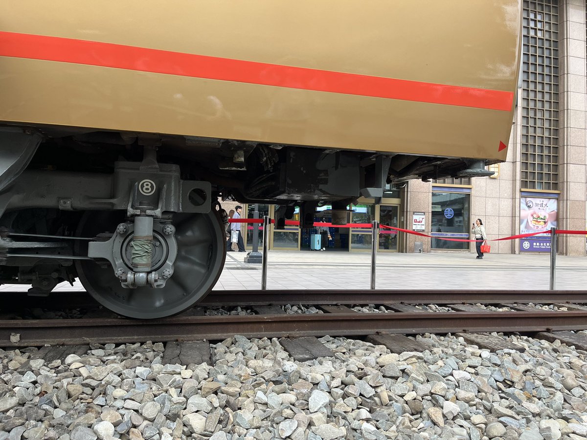 ttedousitaraiin's tweet image. あなた床下機器どこやったの？？？