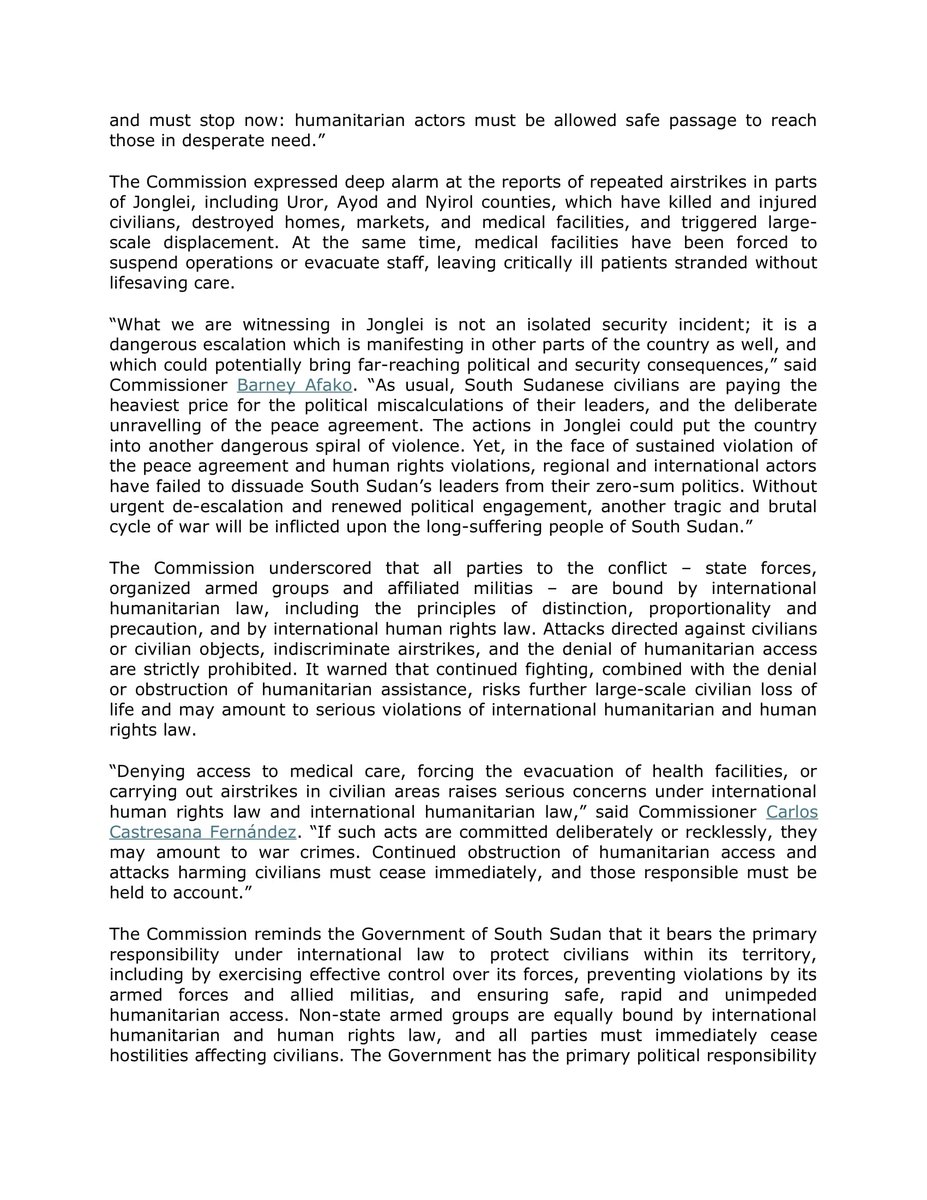 UNCHRSS's tweet image. Deteriorating political and security situation in #SouthSudan is placing civilians at risk of death, displacement and deprivation

The Commission urges immediate political de-escalation and cessation of hostilities in civilian-populated areas

#SSOX