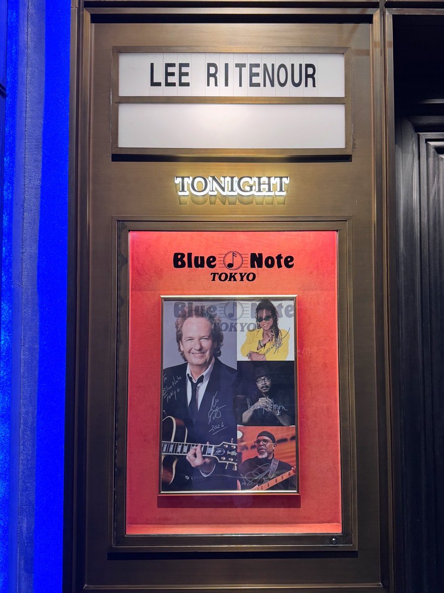 So_Funky_Yoppy's tweet photo. 2026.1.16♩
LEE RITENOUR "Gentle Thoughts" featuring PATRICE RUSHEN,HARVEY MASON &amp; MELVIN DAVIS
2026年のライヴ始めはジェントルソウツ🔥
レジェンド達の心地良い音にうっとり。
Night Rhythmsめっちゃ良かった！
パトリースベスポジでCaptain Caribeのイントロは上がる❤️‍🔥良いライヴ始めだった♪ https://t.co/gVAH2cg6V3