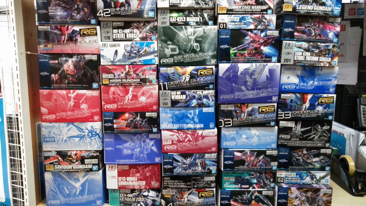 桃太郎王国木更津店 お買取情報です。 大量のガンプラをお買取り致し