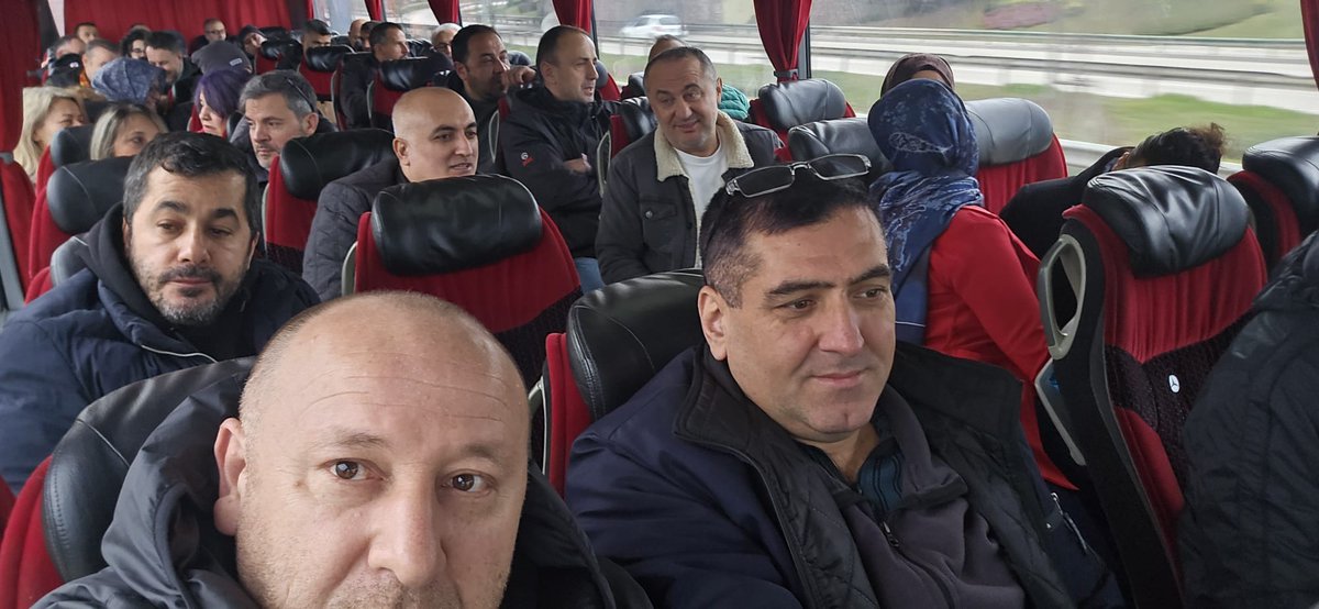 bursastajder's tweet photo. İstanbul, Kartal’da olacağız, Nerede bir araya geliniyorsak BURSA Derneği olarak orada olacağız... 

Çünkü biliyoruz ki;
Tek başımıza sesimiz kısık kalabilir, ama birlikte haykırdığımızda o ses ülke sınırlarını aşar.‼️

@CirakStajFED

Kartal'dan Yükselen Ses
#StajÇıraklıkSGKBaşlangıcıOlsun