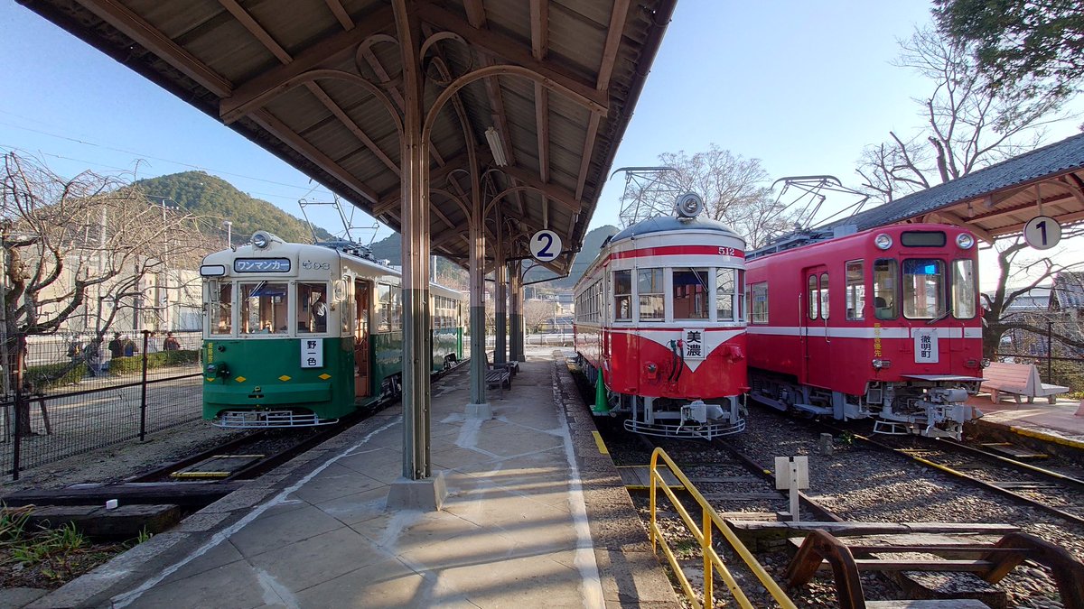 御礼
本日はお越しいただきありがとうございました。想像を超える来場者数に驚きを隠せません。
また来年、より良いイベントを企画いたします。ありがとうございました。
また美濃駅にお越しください。それでは！
#みのまちメモリーズ