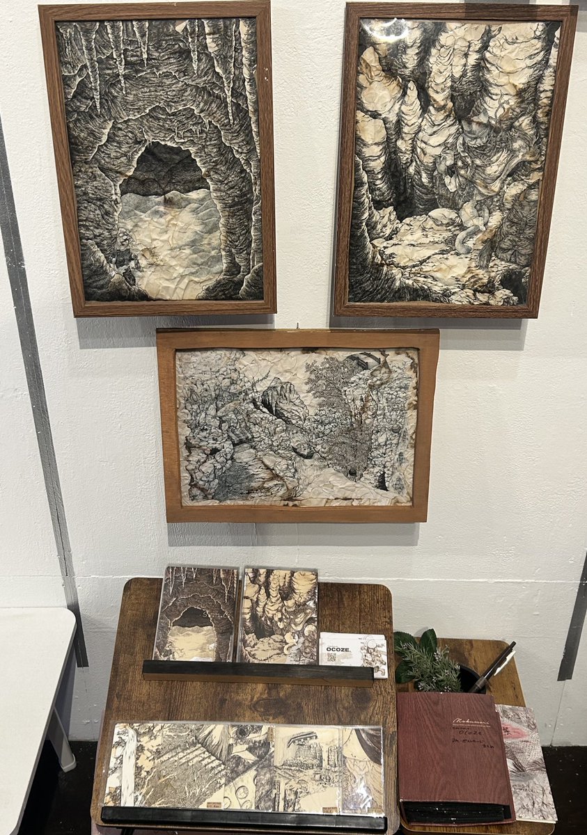 kakekanba's tweet photo. 友人（@svnc05z ）の企画展を観にいきました😊
設営前に行ってしまったけど無事会えましたw https://t.co/2q9EtVH1LN