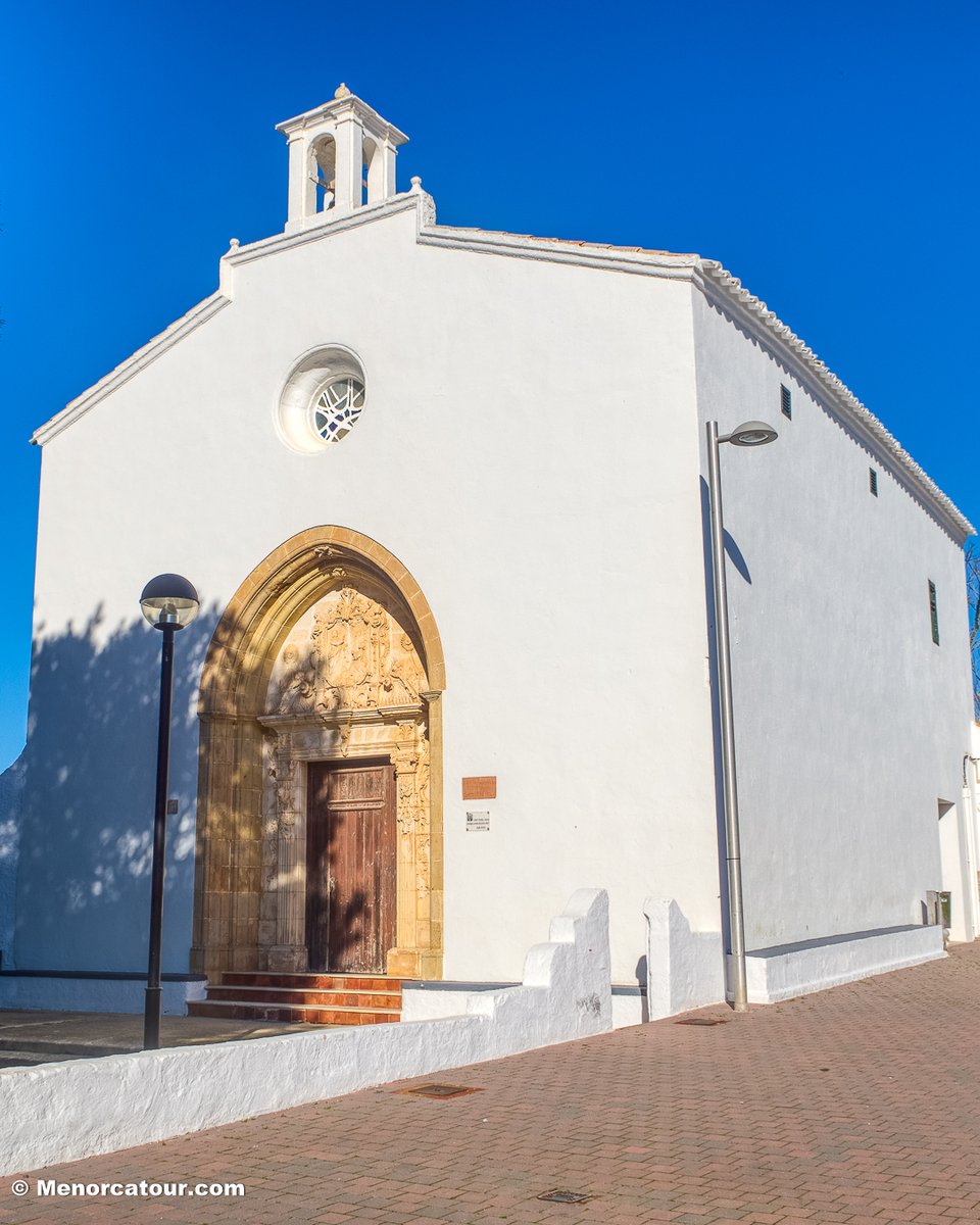Sant Pere Nou ⛪✨

👉 Más info: menorcatour.com/menorca/pueblo…

👉 Síguenos en @menorcatour instagram.com/menorcatour

#SantPereNou #Alaior #Menorca #MenorcaTour #MenorcaParadise #Capilla #ArquitecturaBarroca #SigloXVII #MonumentosMenorca #SitiosHistoricos