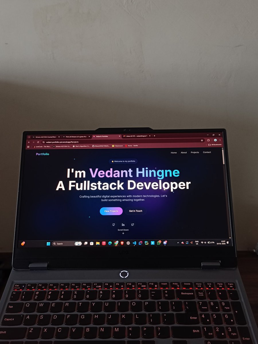 veedaaannt's tweet photo. Made this in 10 minutes using lovable and claude 🤡 https://t.co/BFIuR0bmaH
