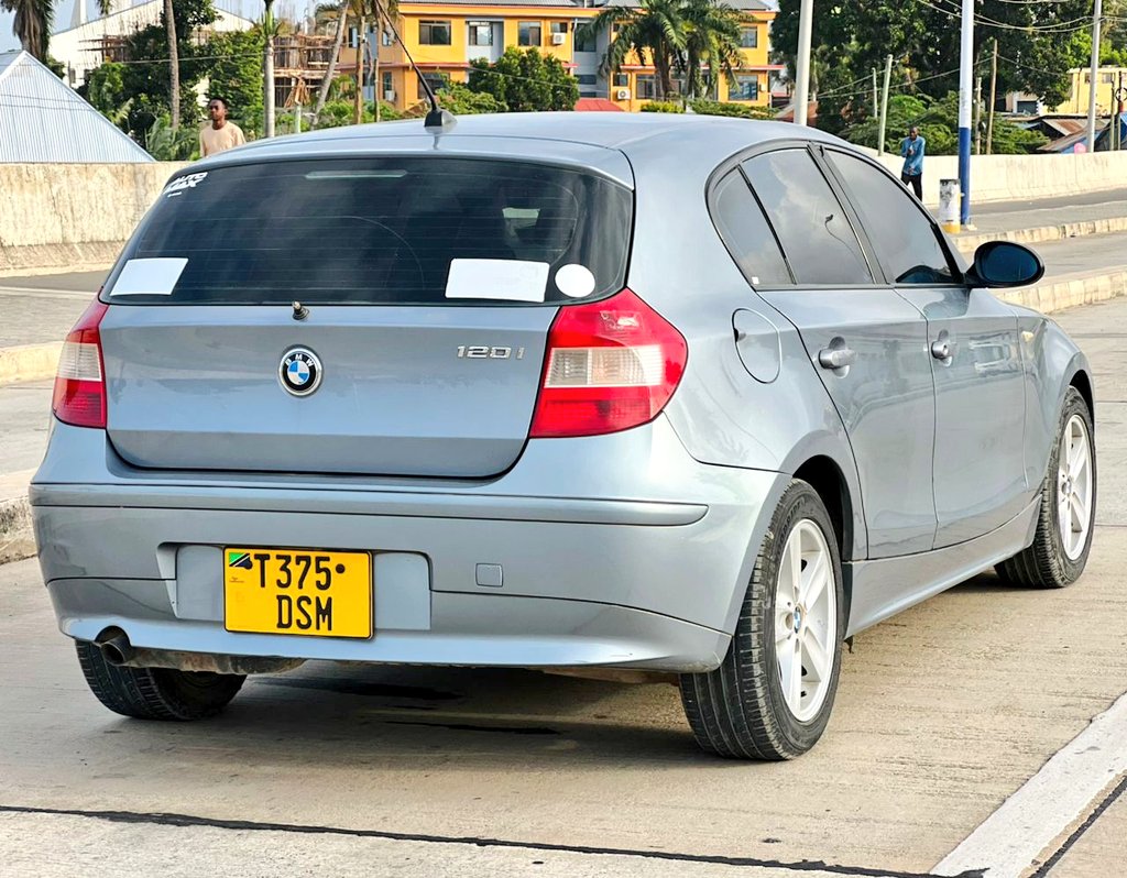 Eng_Matarra's tweet image. BMW 1-SERIES 🔥🔥🔥

REG" #DSM

▪️Cc .1990
▪️Full Ac 🌧
▪️Year 2004
▪️Clean Interior
▪️Sport Rims 🛞
▪️Android Tv 🖥🎶
▪️Full Documents ✅️ 

#BEI - 9M

IPO DAR

CALL 📞 📲-0793022184
WHATSAPP-0719542184