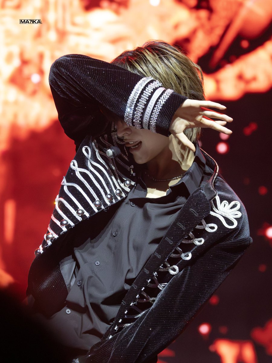 260117 
1st FANCON ENCORE 'ALL the HOURS'  

Blood Sweat &amp; Tears

#마사미 #マサミ #ALL_H_OURS #올아워즈