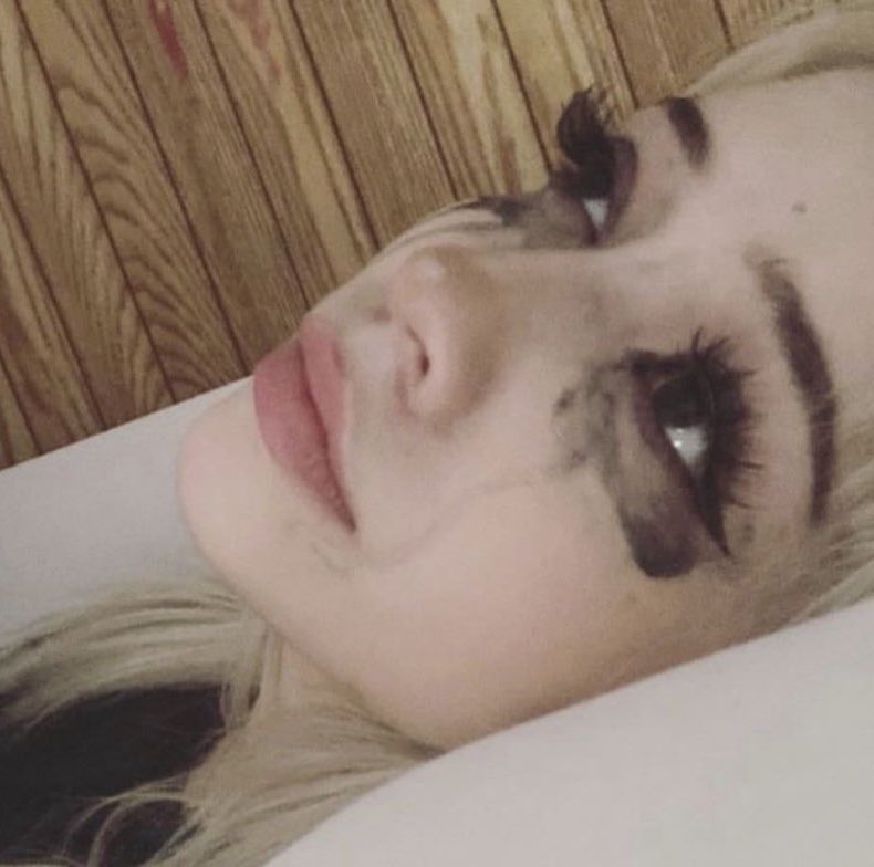 คาริน่าผมทองต้องได้คัมแบค