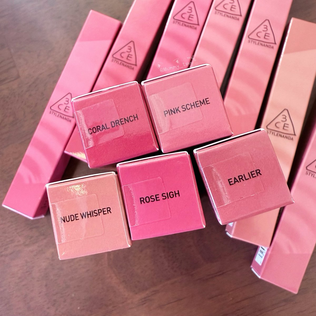 mummy_tann's tweet photo. ✨ Pls RT ✨

[wts/ขาย ] ลิป 3CE พร้อมส่งค่า 

💄 3CE Misty Lip Bare 
— ราคา 220฿ ส่งฟรี

💌 สนใจ dm ได้เลยนะคะ 

#3CEIVelMistYouXNuNew
#3CEIVELMISTYOUEVENT
#ตลาดนัดซีนุนิว https://t.co/w9RT2MJWsN