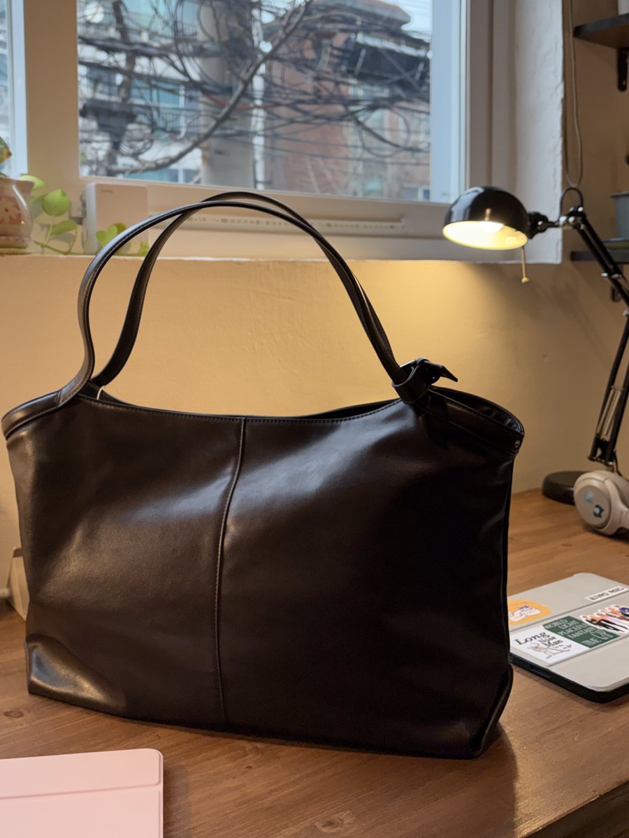 보부상백 갖고 싶다고 했더니 여자친구가 사줬어요... 전 행복해요.....🥹🥹