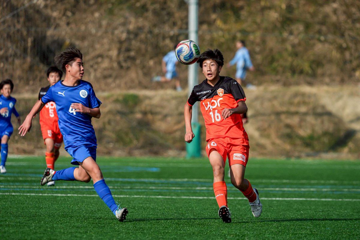 Sfuturecup's tweet photo. ◣FULL TIME◥

📍#ツネイシフィールド/Aコート1位トーナメント決勝
🆚 #レノファ山口FCU-15 vs #宇治FC
🔢 0-1
@renofa_academy   @UJIFCOFFICIAL 
熱い試合を見せてくれた両チームに大きな拍手を👏🔥
試合の結果は大会HPでも確認できます🔽
🔗https://t.co/IBExutVHY1

#SHIMANAMIFUTURECUP https://t.co/jvMOQue7EW
