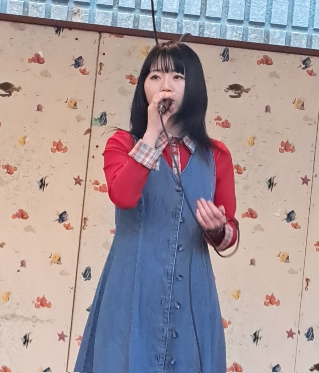 S37Satorun's tweet image. 野方なう🎵
本年初 #推し事 ～💕
#いまいりさ さんフリーライブ～🎸
新曲も披露👍
盛り上がってますよ～✨️
#野方ふれあい広場