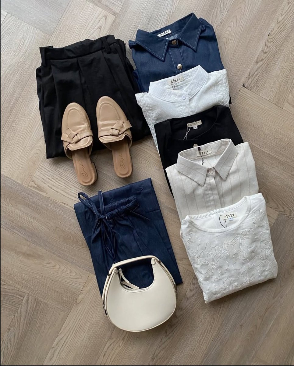 rimarecs's tweet image. Less clothes, more style.
A capsule wardrobe you’ll keep reaching for💙🤎