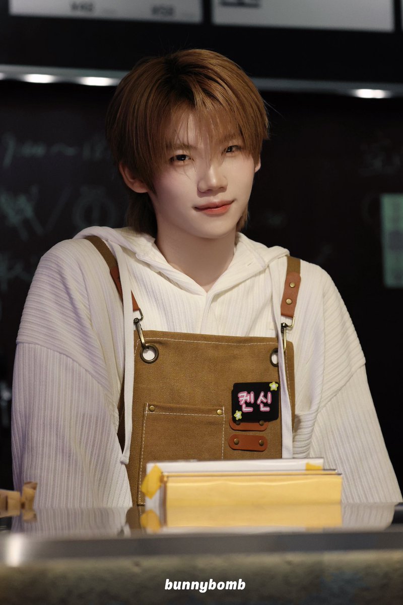 Bunnybomb_ovo's tweet image. 260118

신입 알바생 사쿠라다켄신 이미당

#켄신 #KENSHIN
#사쿠라다켄신 #SAKURADAKENSHIN 
#CLOSEYOUREYES #클로즈유어아이즈
#클유아 #CYE