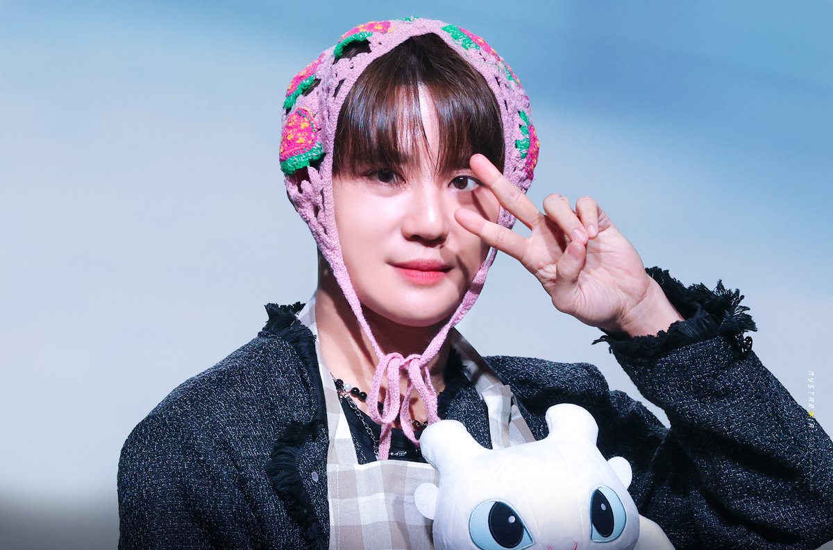 260117 케타포 대면 팬싸인회 김준수 🌸
모태 귀요미 시아준수
#김준수 #XIA