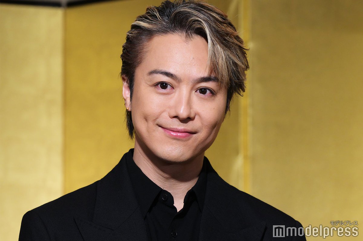 LDH PERFECT YEAR」開幕会見】 EXILE TAKAHIRO、書道8段の腕前披露