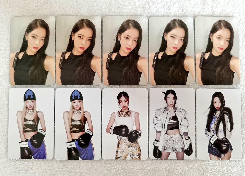 kstuffph101's tweet image. wts lfb ph 
CLEARANCE SALE!

Itzy album photocards 
25 each payo

onhand 
official 
good condi 
jnt 

Yeji ryujin lia chaeryeong yuna cheshire guess who born to be special version album pc standard gold kill my doubt girls will be girls pc digipack limited unit