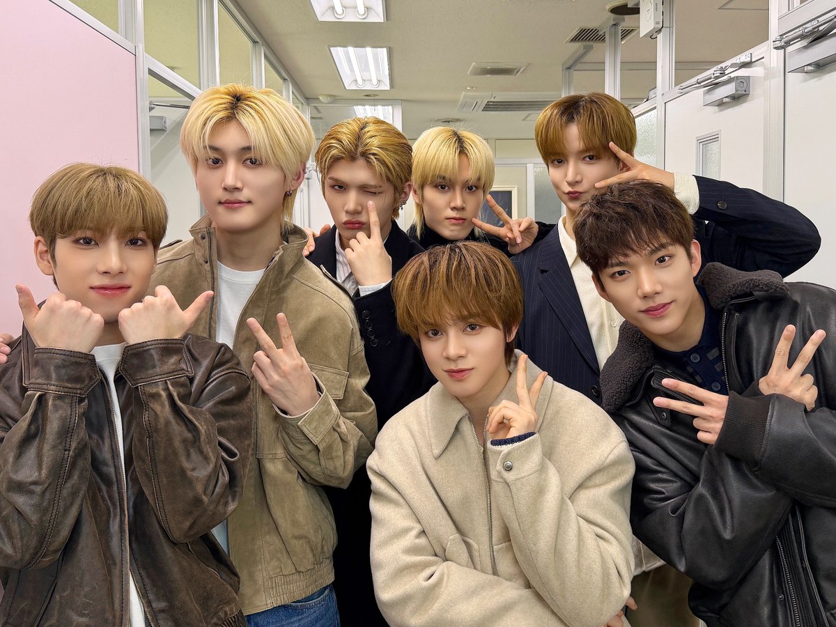 official_arrc's tweet image. 마지막까지 아커와 함께해서 행복했다💗
소중한 기억 꼭 간직할게! またね⋰˚★

#ARrC #아크
#HOPE #awesome