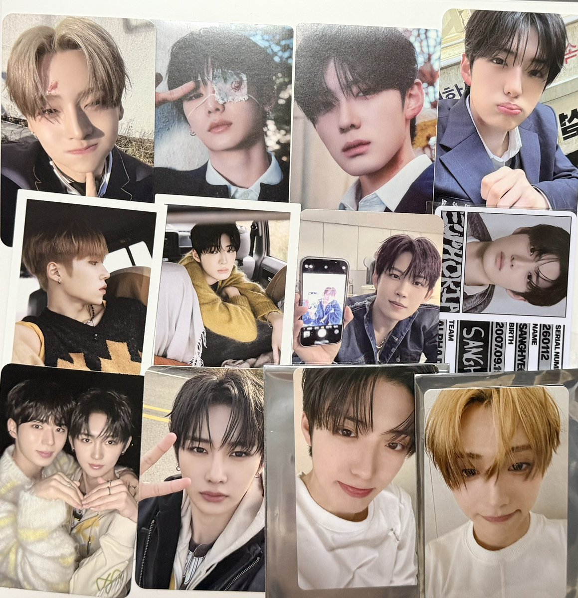 おもみ tweet media