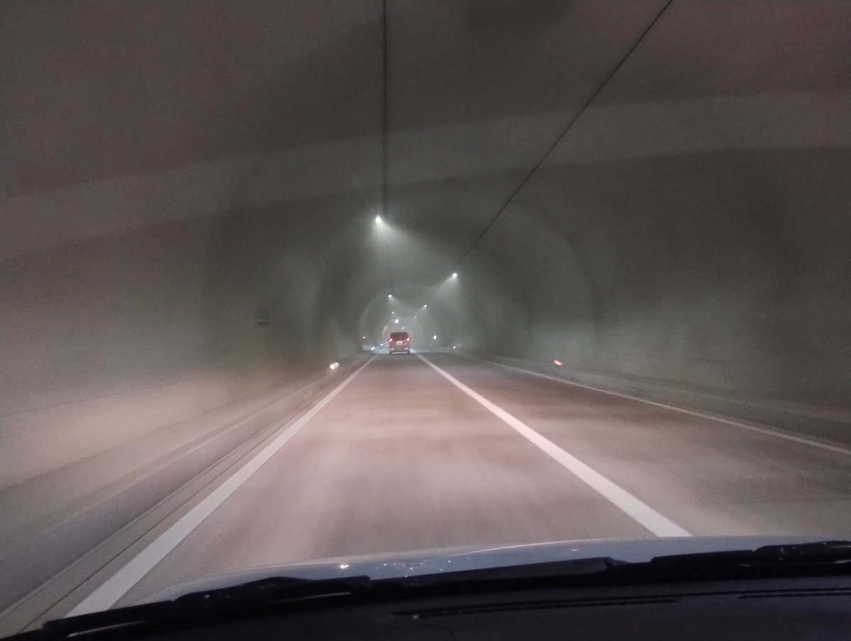 くりこま tweet media