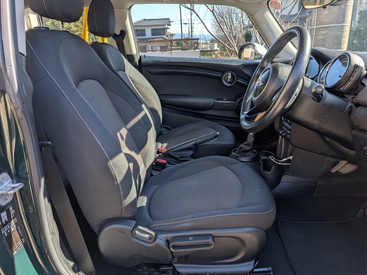 クーパー様 商談中 2018年式 クーパーD 3ドア AT 走行 93,000キロ 車検 令和9年2月まで