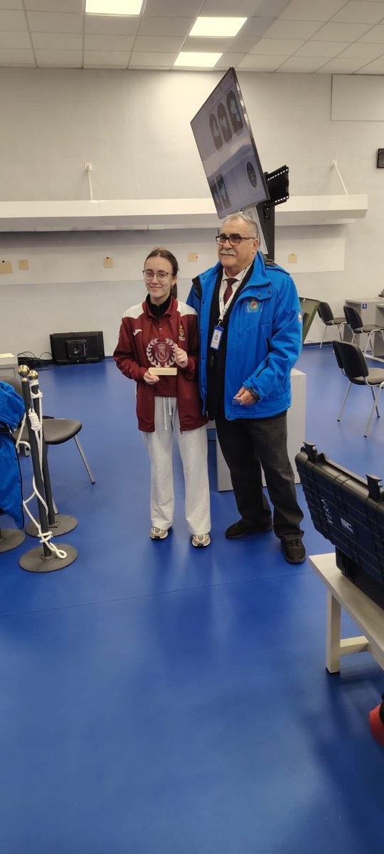 AC 🏆

Segunda jornada de AC. La cantera sigue apostando fuerte y afinando detalles de cara a la nueva temporada. Nuestros veteranos, una vez más, siguen dando lecciones dentro y fuera.

Continuamos creciendo, sumando experiencia y mirando al futuro con ambición. 💪🔥