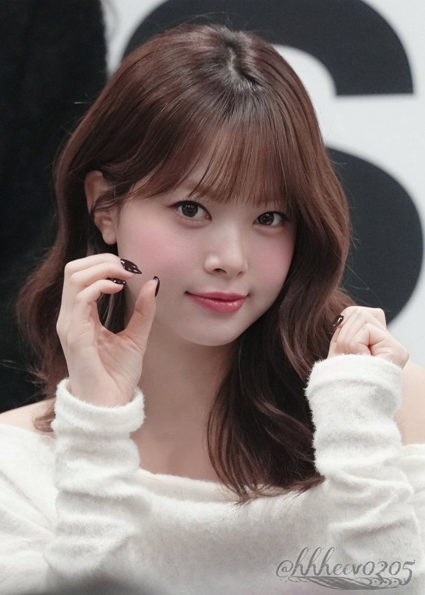 hhh_e_c_v_0205's tweet image. 260118 ♡ SPAGHETTI 全員サイン会

L.O.V.E- ̗̀💗  ̖́-

#르세라핌 #LE_SSERAFIM
#EUNCHAE #은채 #홍은채
#HONGEUNCHAE #ウンチェ