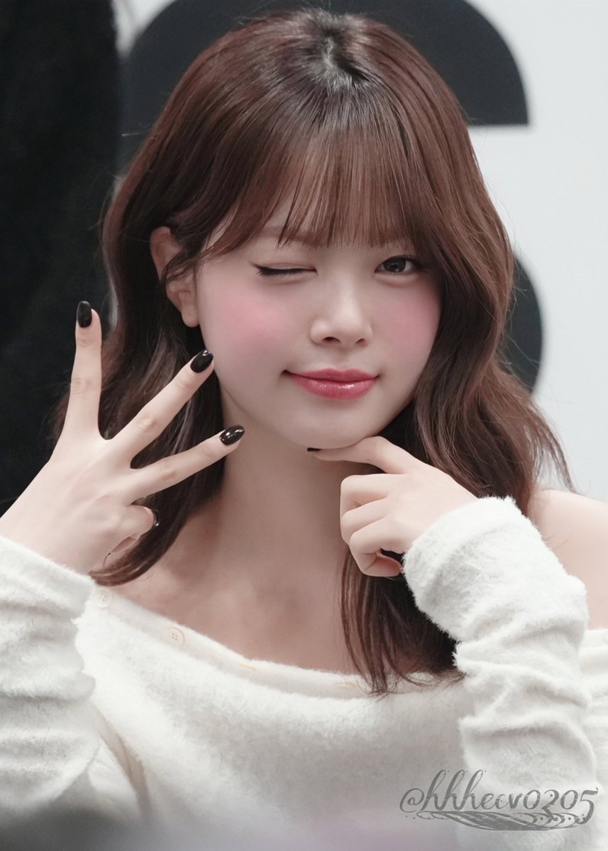 hhh_e_c_v_0205's tweet image. 260118 ♡ SPAGHETTI 全員サイン会

L.O.V.E- ̗̀💗  ̖́-

#르세라핌 #LE_SSERAFIM
#EUNCHAE #은채 #홍은채
#HONGEUNCHAE #ウンチェ