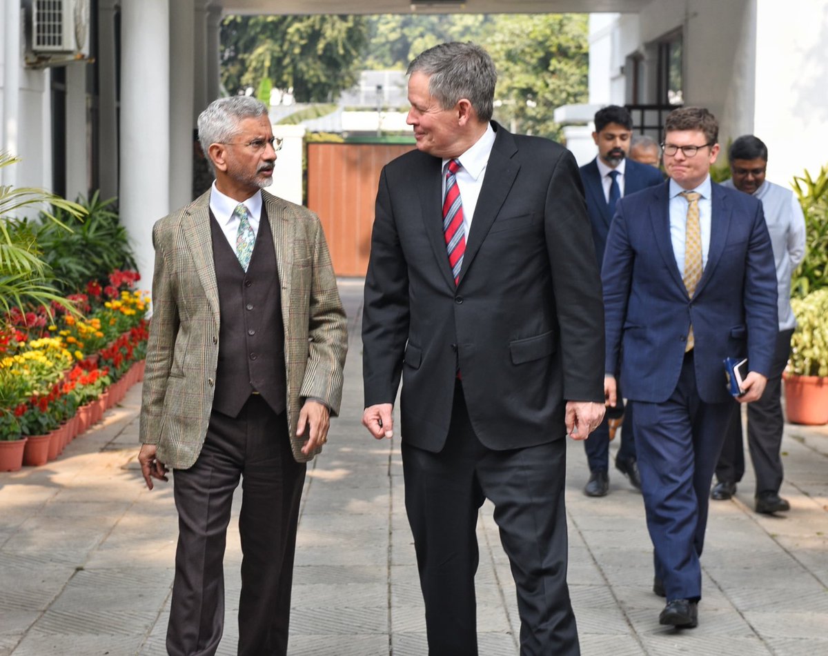 sidhant's tweet image. Delhi: EAM Dr S Jaishankar meets US Senator Steve Daines