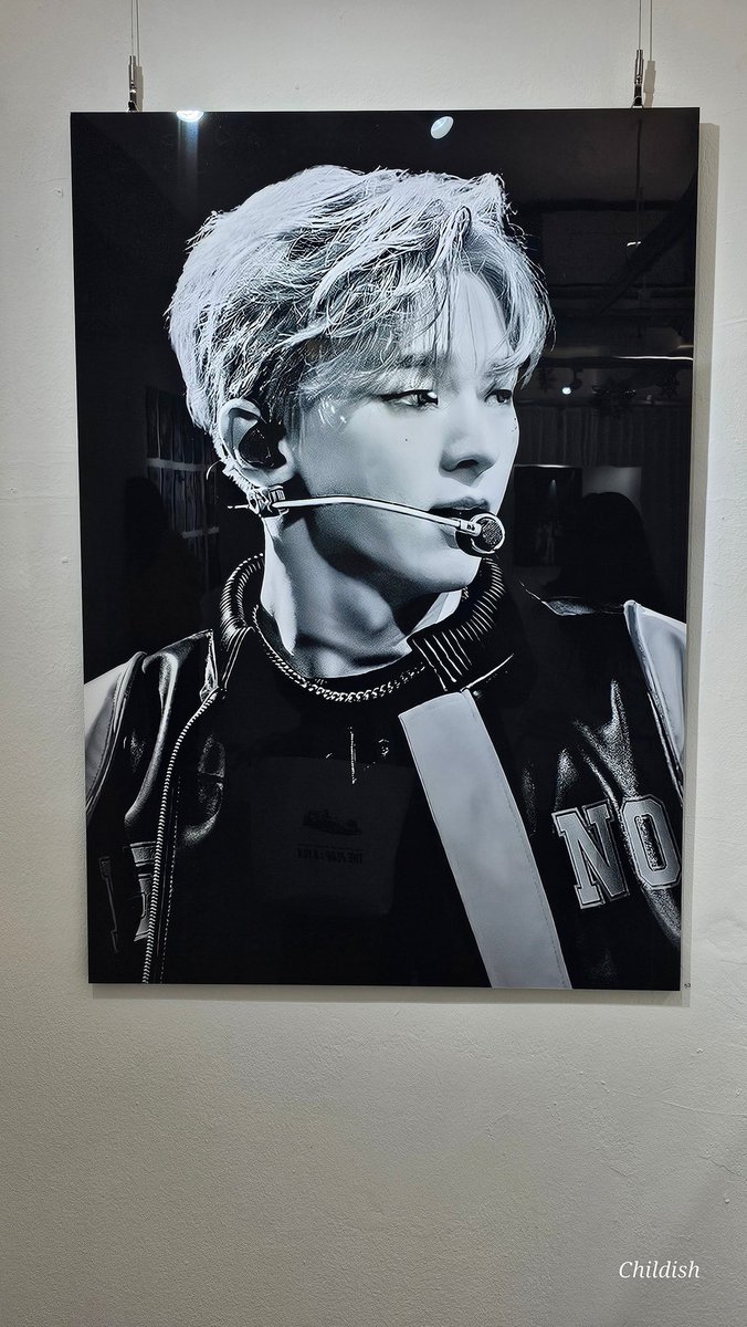 Childish_VVS's tweet photo. 📍홍대 갤러리 키르큐펠
마감시간이 얼마 안남아 급하게 방문하려했는데 혜성이도 주차중👀
자세히 하나하나 보고싶었지만...
시간 없음 이슈로 🐹 와 함께 도슨트투어
럭키💛
#Luminous_Hyesung_Day https://t.co/jPXGrXRDqw