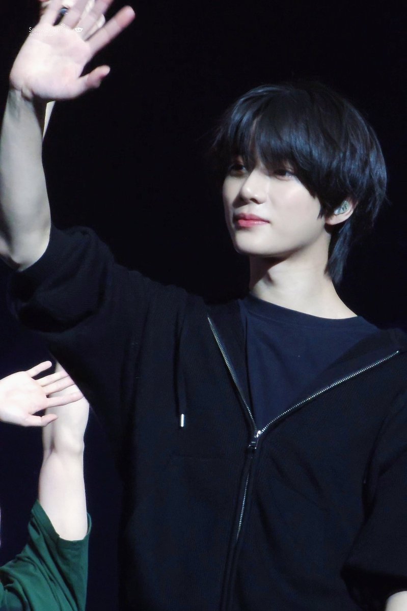 260118 싱가폴 D2 사첵🧸

#ボムギュ #TXT #TOMORROW_X_TOGETHER #투모로우바이투게더 #투바투 #TXT_BEOMGYU #TXT_범규