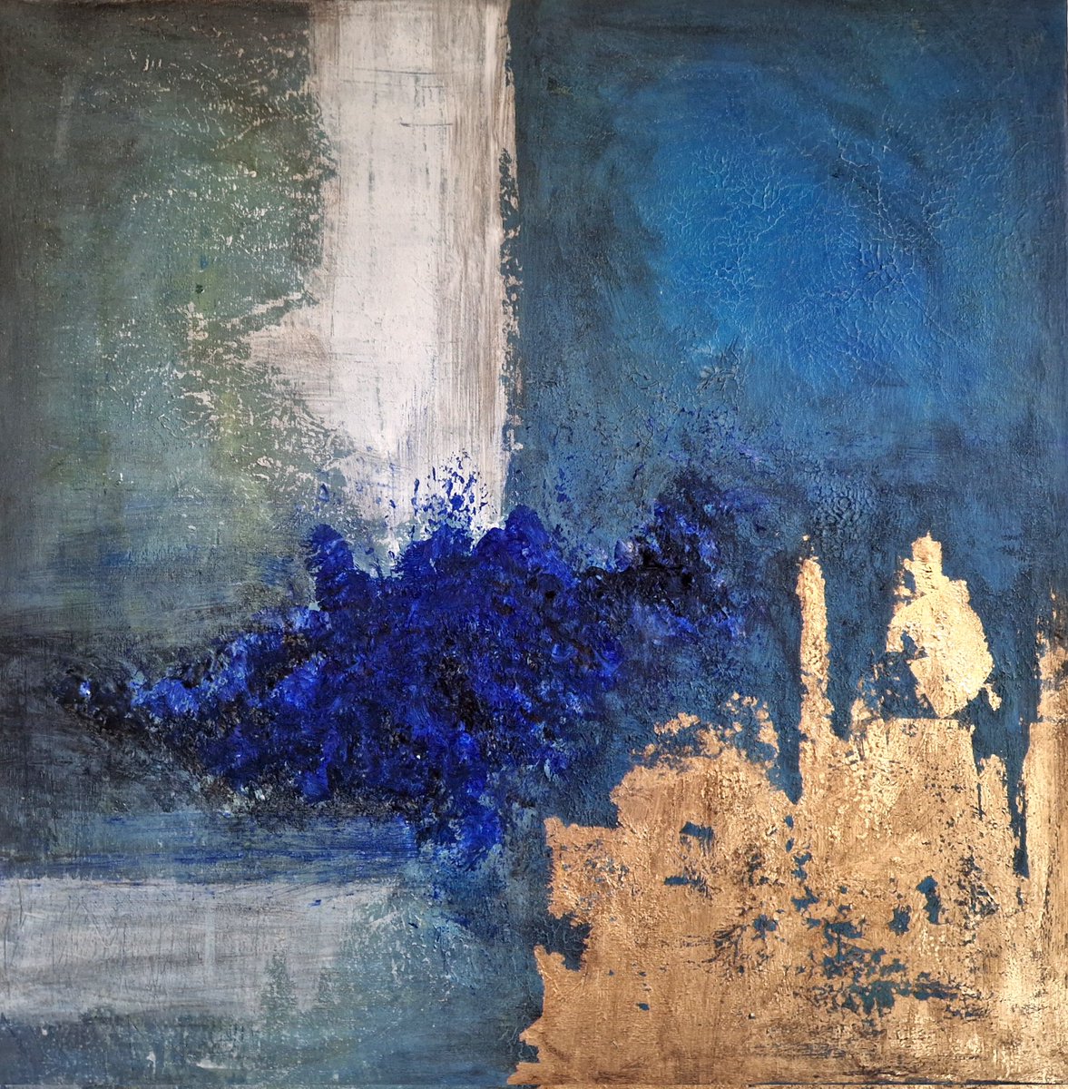 bottidivino's tweet image. Abstract blue in motion 💙
Mixed media layers, acrylic textures, and delicate golden leaves catching the light ✨
50x50 cm — the perfect size to pair with other artworks in an office or hallway.
Art that elevates your space without overpowering it.
#abstractart #blueabstract