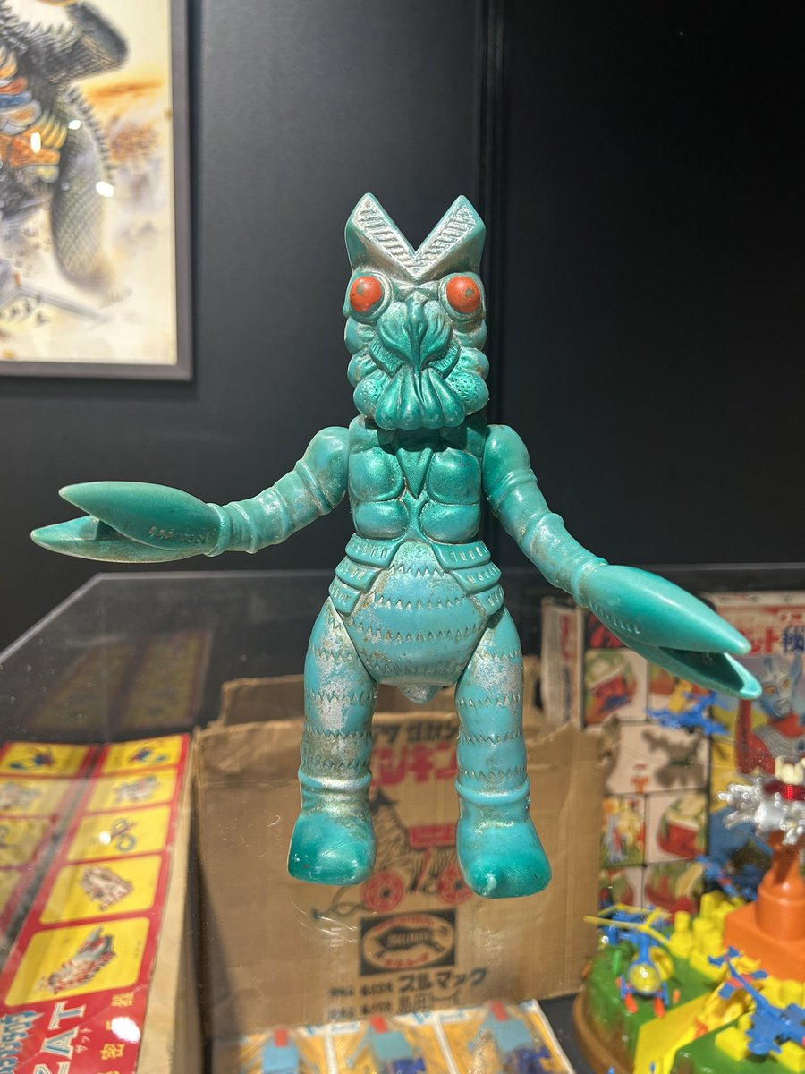 大ブルマァク展に行った時に見せてもらったバルタン星人。 マルサン珍